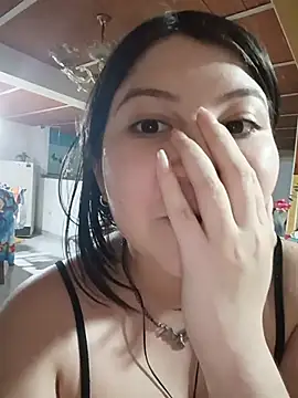 Ginebra_Sensual Adlı Modelin Canlı XXX Sohbeti