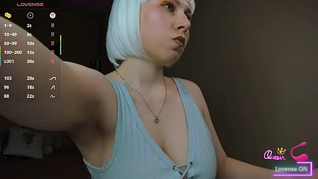EvaCrosby live XXX chat