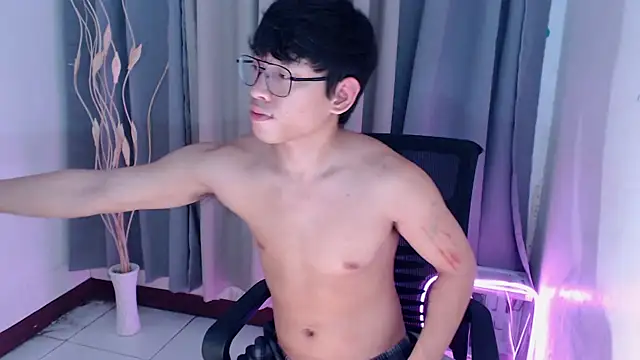 pinkcock_froi2305 Pertunjukan Webcam