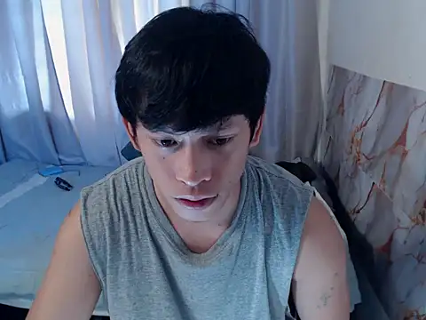 pinkcock_froi2305 Pertunjukan Webcam