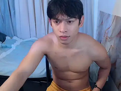 Show modela pinkcock_froi2305 na web-kameri