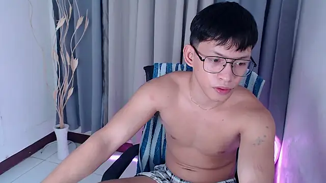 Webkamerová show pinkcock_froi2305
