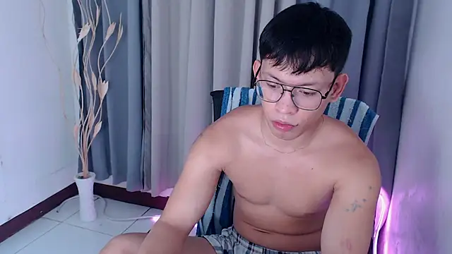 pinkcock_froi2305 网络视讯表演