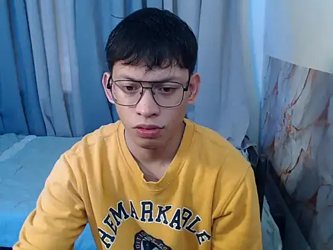 Show Webcam de pinkcock_froi2305