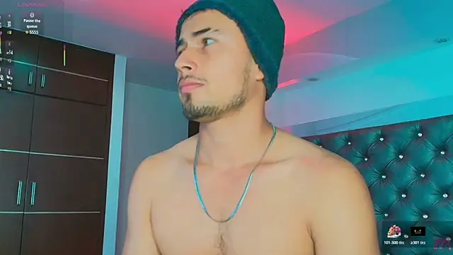 Valentiinoss Adlı Modelin Web Kamerası Şovu