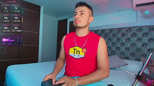 Valentiinoss webcam show