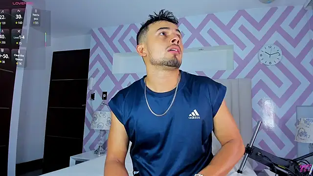 Valentiinoss Webcam Show