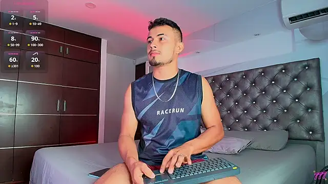 Valentiinoss Adlı Modelin Web Kamerası Şovu