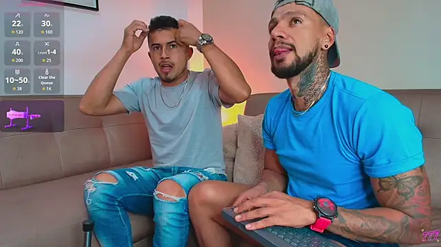 Show modela Valentiinoss na web-kameri