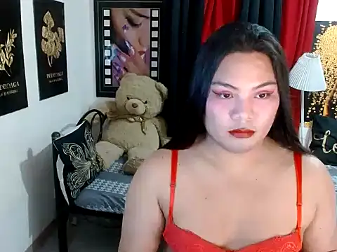 TSbrianaHugeCock Adlı Modelin Web Kamerası Şovu