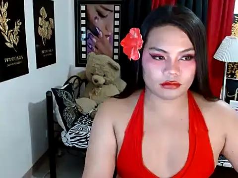TSbrianaHugeCock's Webcam Show