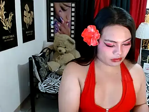 TSbrianaHugeCock Show in webcam