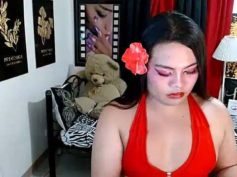 TSbrianaHugeCock Webcam Show
