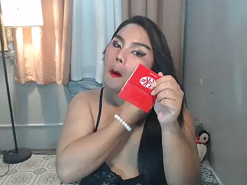 โชว์เว็บแคมของ TSbrianaHugeCock
