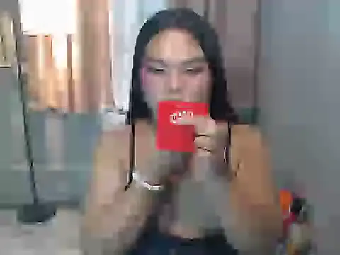 TSbrianaHugeCock's Webcam Show