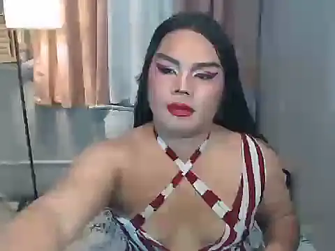 TSbrianaHugeCock Webcamshow