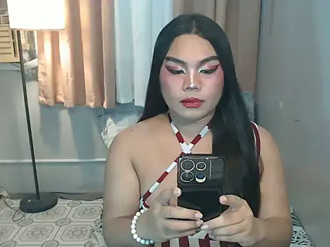 TSbrianaHugeCock Шоу с уебкамера