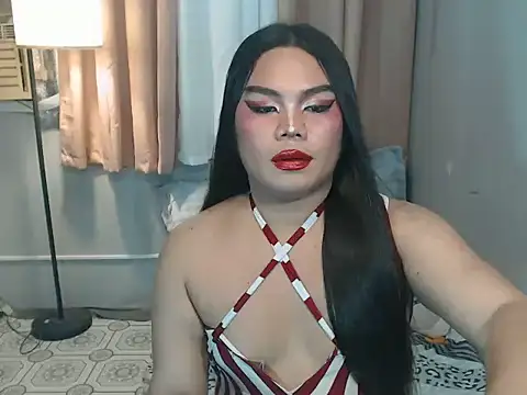 Show de TSbrianaHugeCock na webcam