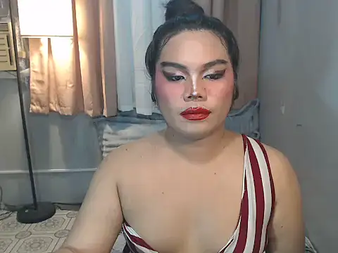 TSbrianaHugeCock: вебкам-шоу