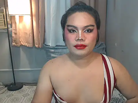 TSbrianaHugeCock Pertunjukan Webcam