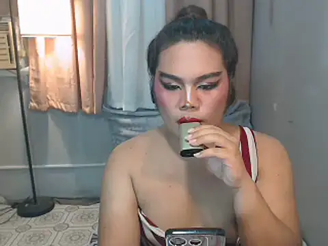 TSbrianaHugeCock: вебкам-шоу