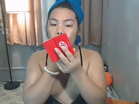 TSbrianaHugeCock Pertunjukan Webcam