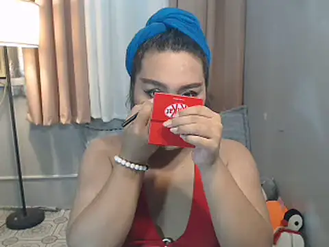 TSbrianaHugeCock Webcam show