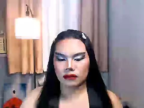 TSbrianaHugeCock's Webcam Show