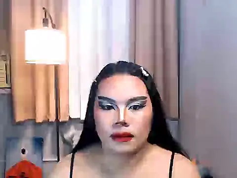 TSbrianaHugeCock's Webcam Show