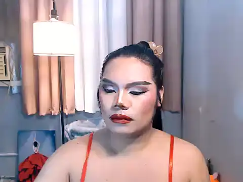 TSbrianaHugeCock's Webcam Show