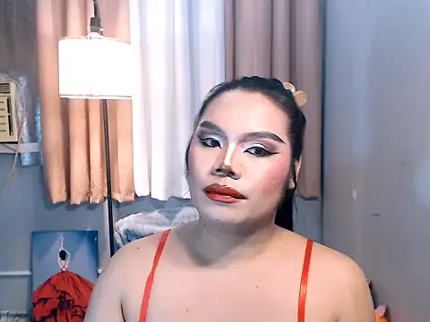 TSbrianaHugeCock's Webcam Show