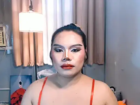 TSbrianaHugeCock's Webcam Show