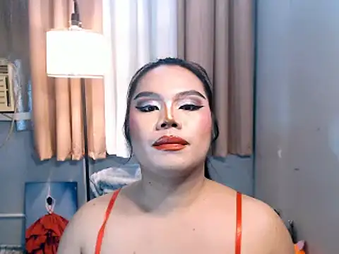 TSbrianaHugeCock's Webcam Show