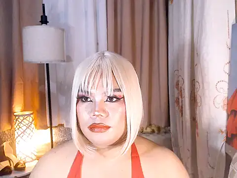 โชว์เว็บแคมของ TSbrianaHugeCock