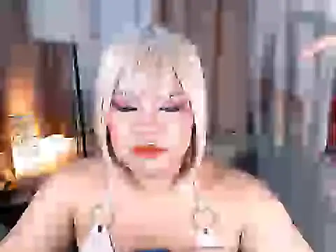 โชว์เว็บแคมของ TSbrianaHugeCock