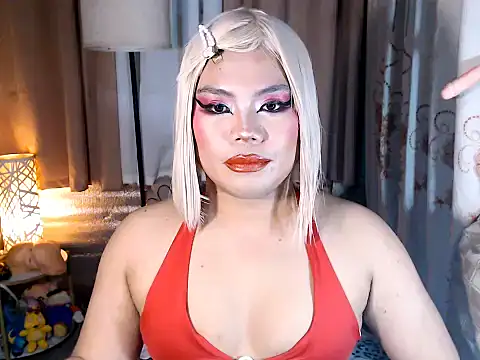 TSbrianaHugeCock's Webcam Show