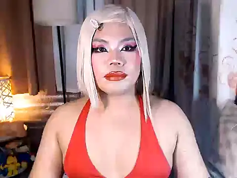 TSbrianaHugeCock's Webcam Show