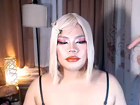 TSbrianaHugeCock ওয়েবক্যাম শো