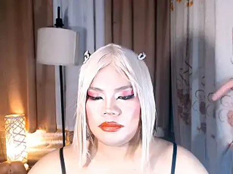 TSbrianaHugeCock ওয়েবক্যাম শো