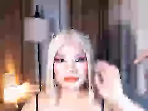 Webkamerová show TSbrianaHugeCock