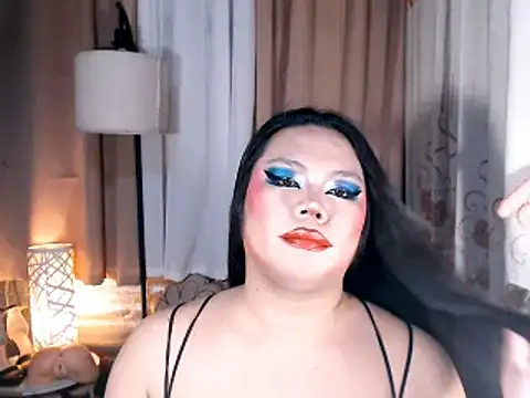 TSbrianaHugeCock Pertunjukan Webcam