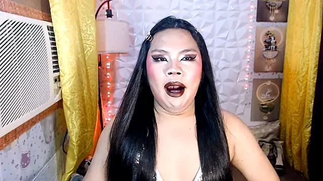 Show de TSbrianaHugeCock na webcam