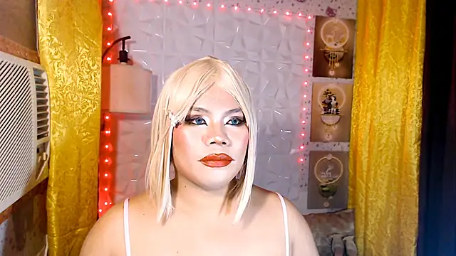 TSbrianaHugeCock Шоу с уебкамера