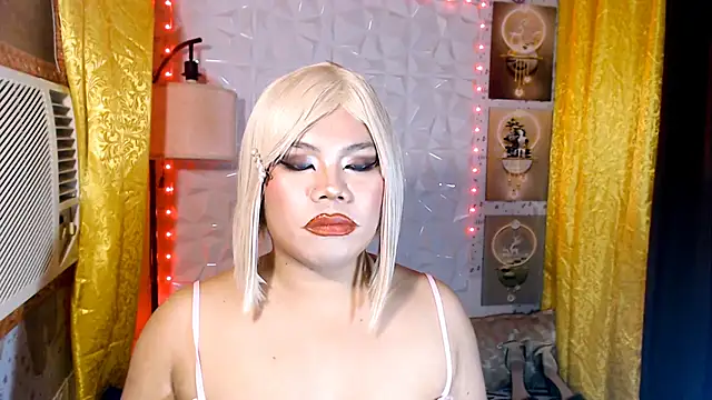 TSbrianaHugeCock 웹캠 쇼