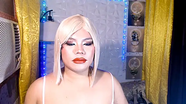 TSbrianaHugeCock Webcam show