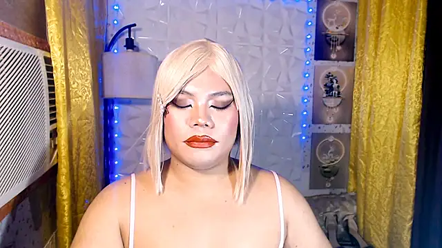 TSbrianaHugeCock Pertunjukan Webcam
