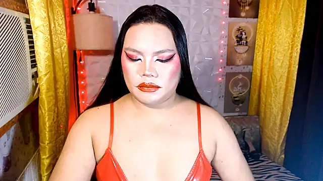 TSbrianaHugeCock's Webcam Show