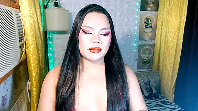 TSbrianaHugeCock Pertunjukan Webcam