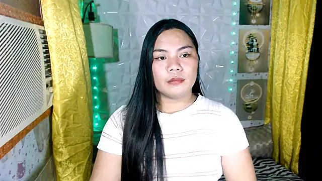 TSbrianaHugeCock Pertunjukan Webcam