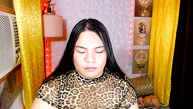 TSbrianaHugeCock Webcam Show